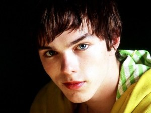 Nicholas Hoult 2